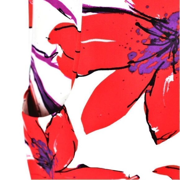 SIGNATURE BY SANGRIO Dress Sleeveless Knee Length Red Floral Round Neck Size 10 - Picture 6 of 8